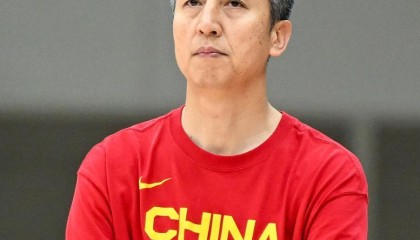 hth sports-胜中国台北！段冉不满防守，杨毅不满进攻，李弘权朱俊龙成赢家！