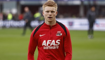 荷媒：阿尔克马尔联系门德斯希望运作斯米特转会，皇马和巴萨有意